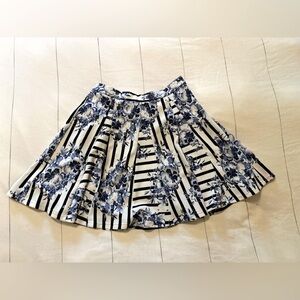 Floral Waist-High Flared Skirt